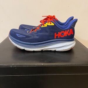 Hoka Clifton Sneakers